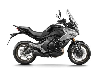 700 MT PROMOCJA GMOLE + KUFRY GRATIS Matkowski Motocykle Quady Wrocław